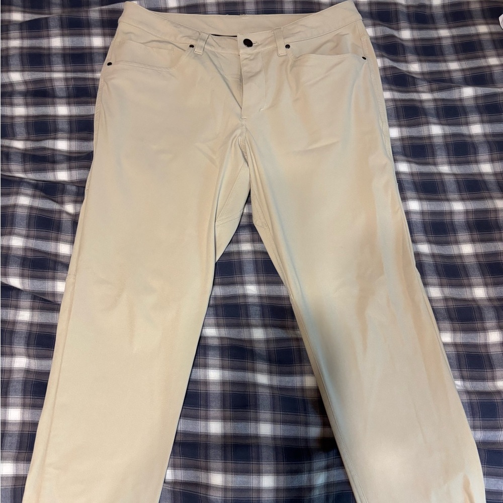 Lululemon Athletica Tan 31 Pants